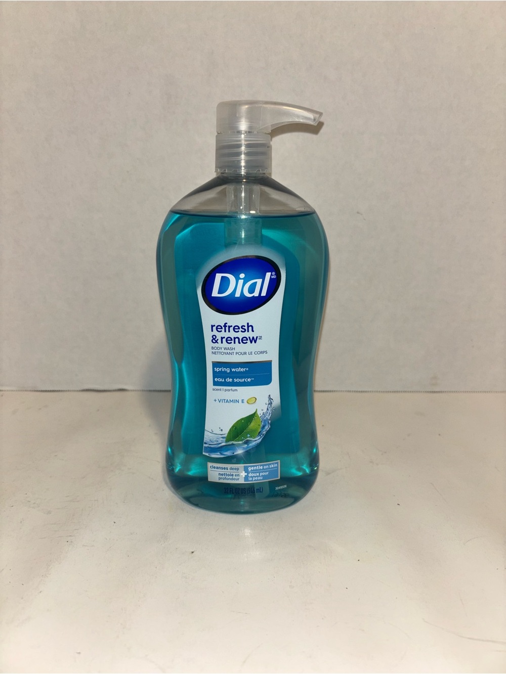 Dial Refresh & Renew Body Wash - Spring Water Scent (Blue) New